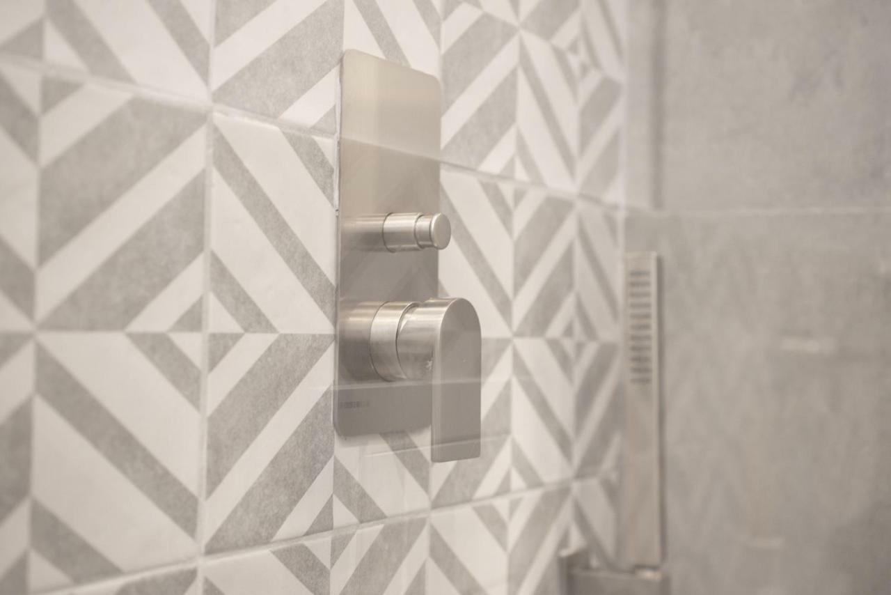 Ambio Suites Luxury Trastevere Rzym Zewnętrze zdjęcie